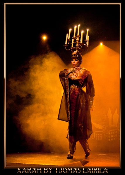 Golden Spy Vintage burlesqueshow by Xarah von den Vielenregen at the Helsinki Burlesque Festival in Helsinki, photographed by Tuomas Lairila