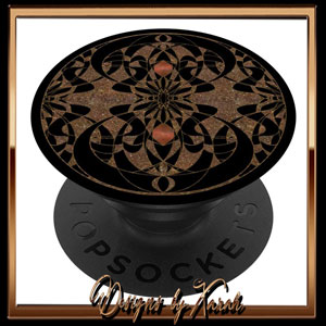 PopGrip Popsockets - Burlesque Glamour meets Vintage Tribal Tattoo and Art Deco Jugendstil elegance in warm earthy brown tones. Retro and modern, timeless decadence und luxury. Abstract and playful shapes in black - a beautiful decoratives design in vintagestyle.
- Dieses wunderschöne Popsockets Design im Art Nouveau Stil ist ein fantastisches Gimmick für jeden Burlesque Fan, der den Glamour vergangender Zeiten liebt. Ein dekoratives Geburtstagsgeschenk für Vintage Enthusiasten! Modern trifft auf Belle Epoque Nostalgie. Art Deco Luxus und mondäne Dekadenz vermischt sich mit einem trendy Tribal Tattoo Muster im Retro Stil mit einer verträumt märchenhaften Farbmischung von Schwarz und warmen Brauntönen. Zauberhaft verspielt und abstrakt zugleich. 