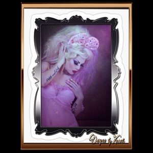 Delightful Darling Doll - Pastelgoth - Xarah von den Vielenregen as a dreamy sexy Barbie Pinup doll with big drag hair in pink. Available as removable kiss-cut vinyl stickers and more.